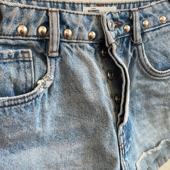 Jean shorts - Picture 3 of 7